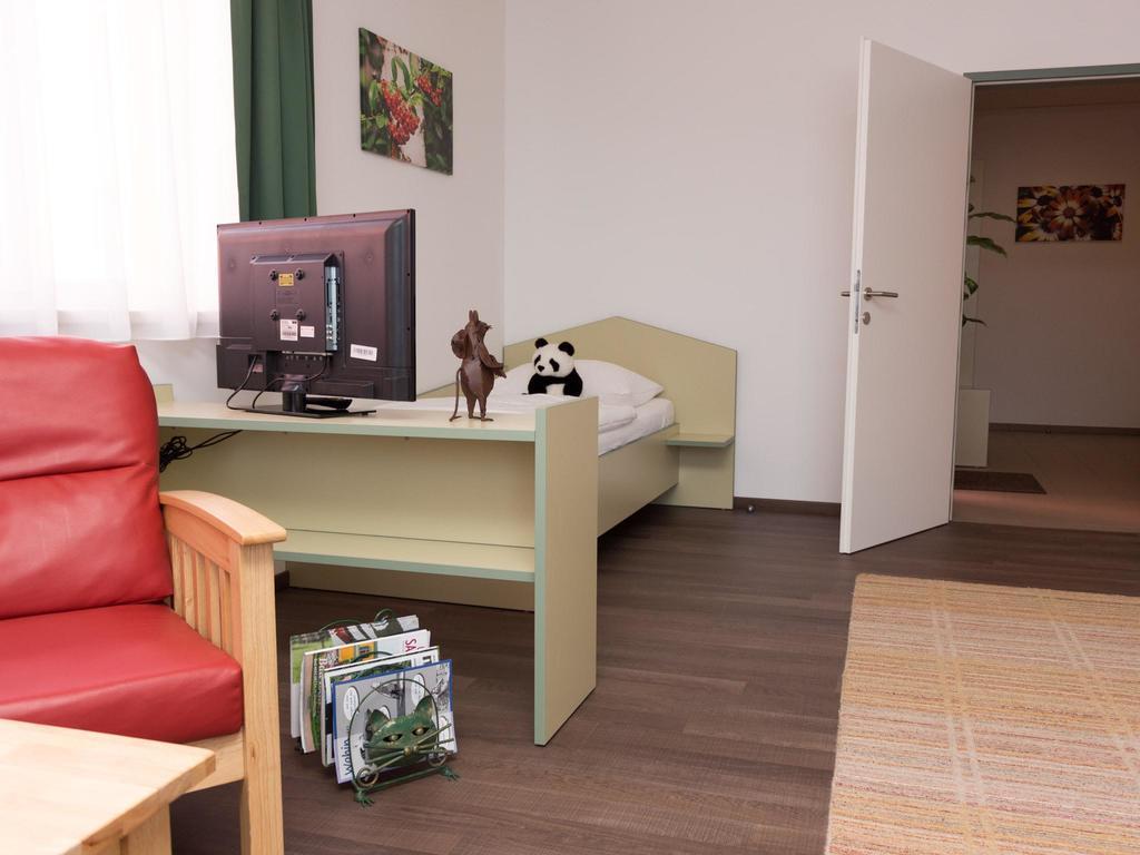Winrooms "Hotel&Appartement" ウィーナー・ノイシュタット エクステリア 写真